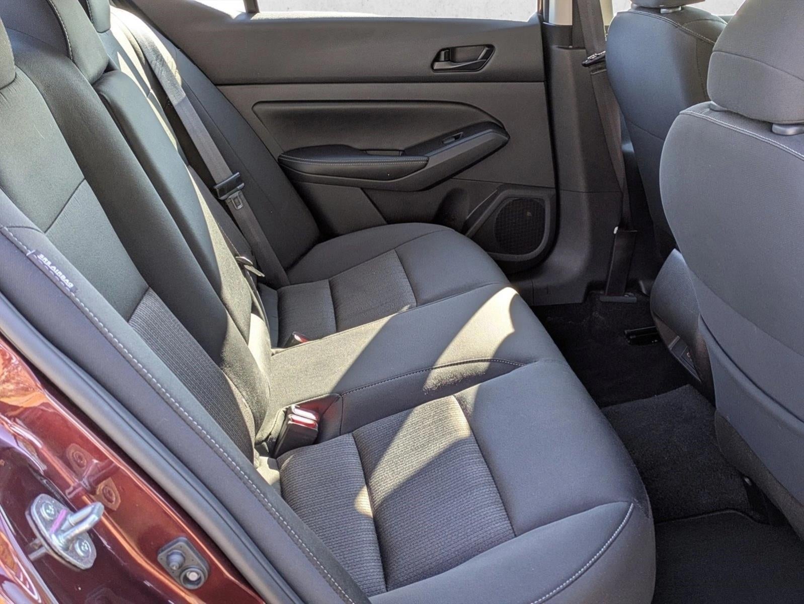 2025 Nissan Altima SV FWD