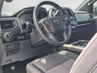 2024 Nissan Titan 4x2 Crew Cab SV