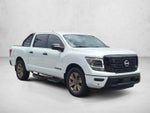 2024 Nissan Titan 4x2 Crew Cab SV