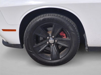 2020 Dodge Challenger SXT RWD