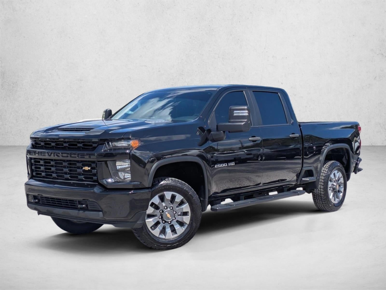 2022 Chevrolet Silverado 2500 HD Crew Cab Standard Box 2-Wheel Drive Custom