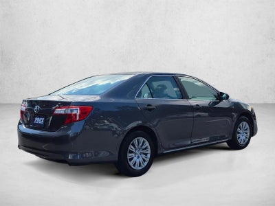 2012 Toyota Camry 4dr Sdn I4 Auto LE (Natl)