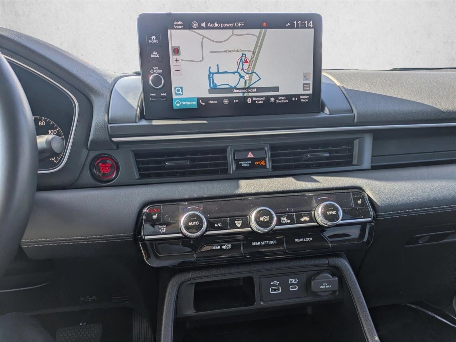 2024 Honda Pilot Touring 2WD