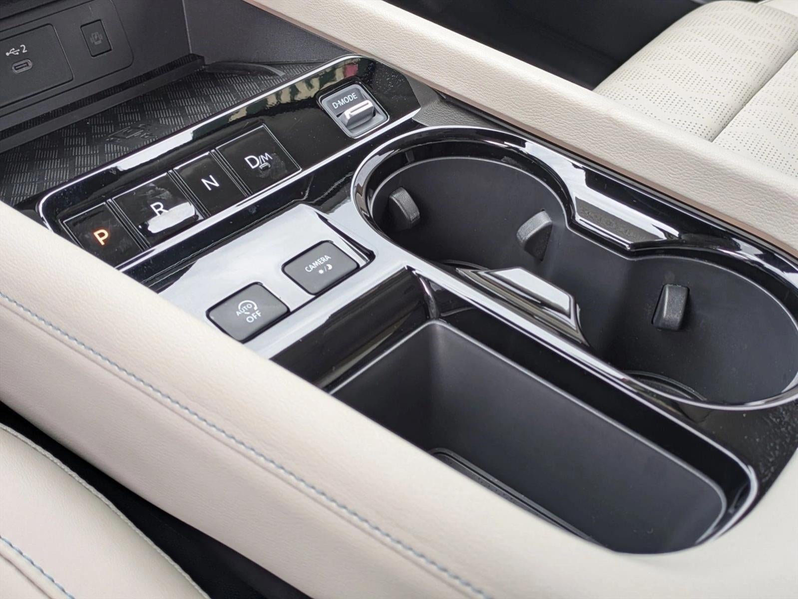 2025 Nissan Murano AWD Platinum