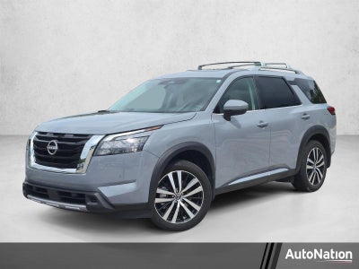 2025 Nissan Pathfinder Platinum 2WD