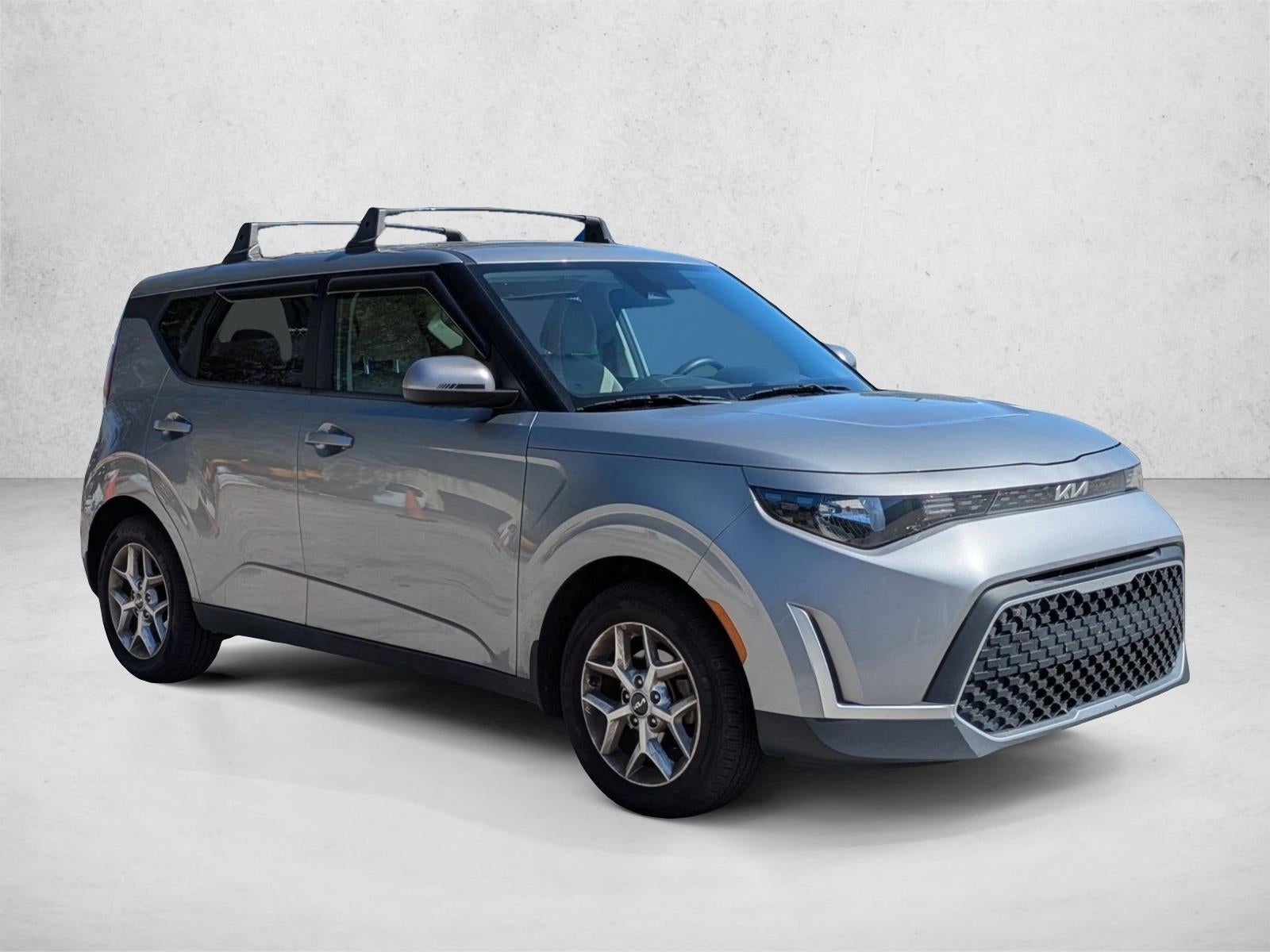 2023 Kia Soul LX IVT