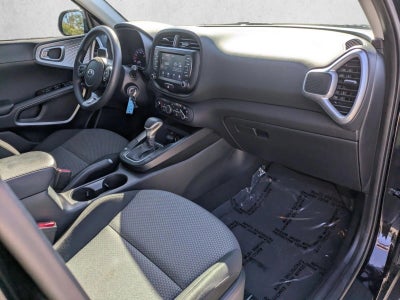 2020 Kia Soul LX IVT