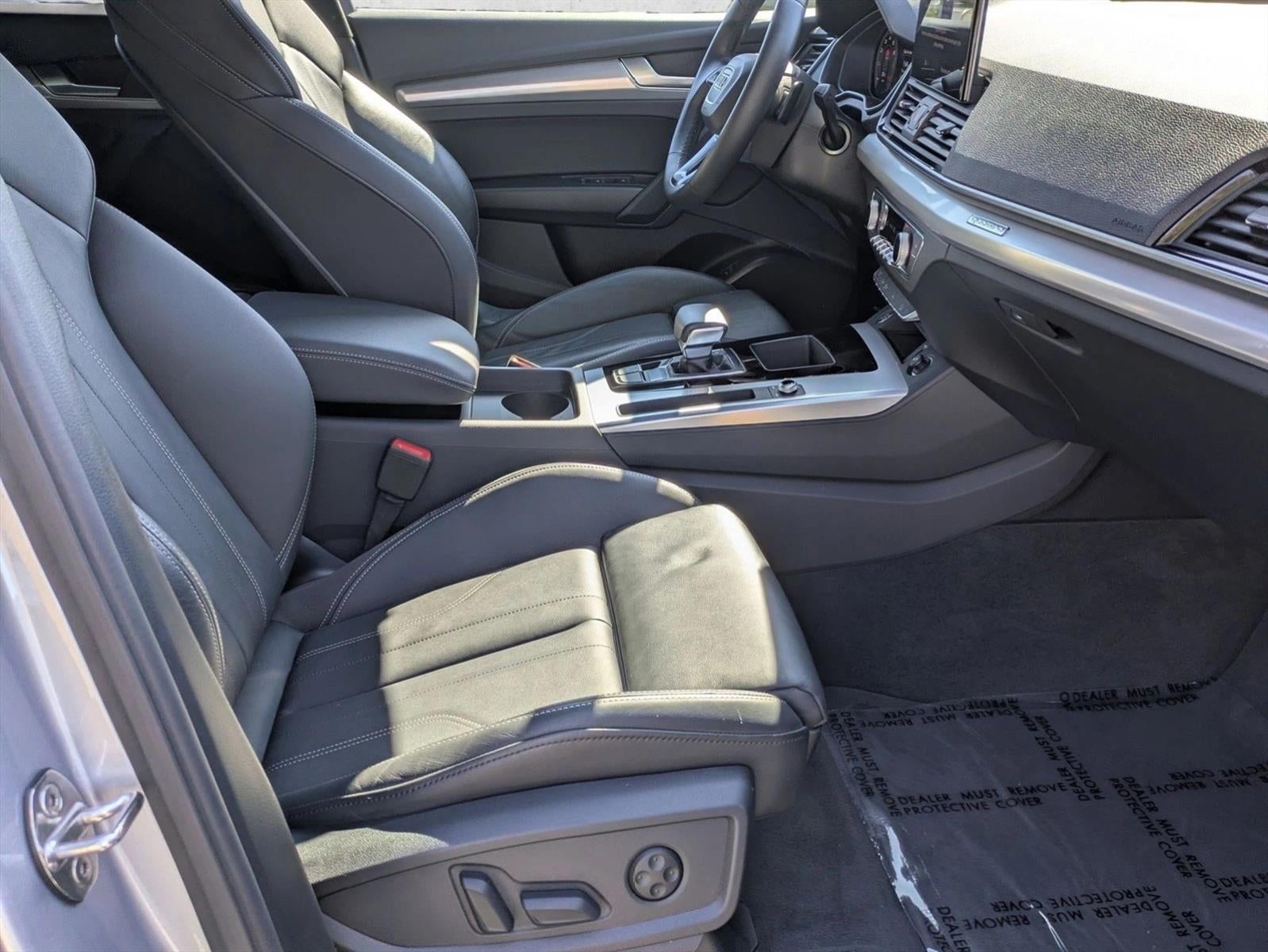 2025 Audi Q5 S line Premium 45 TFSI quattro