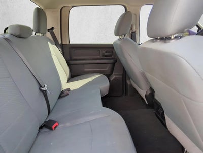 2018 RAM 1500 Express 4x2 Crew Cab 5'7" Box