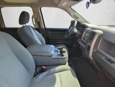 2018 RAM 1500 Express 4x2 Crew Cab 5'7" Box