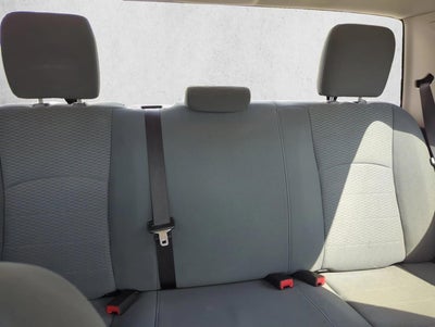 2018 RAM 1500 Express 4x2 Crew Cab 5'7" Box