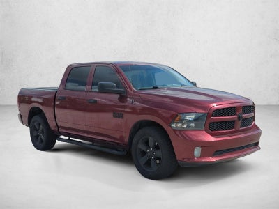 2018 RAM 1500 Express 4x2 Crew Cab 5'7" Box
