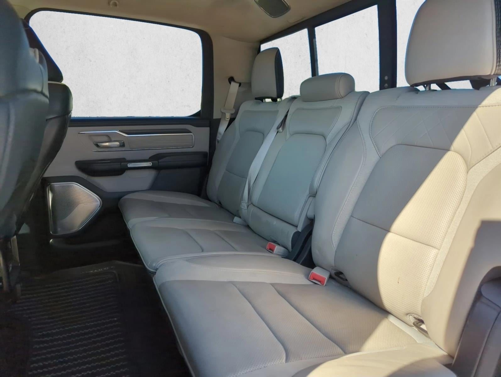 2022 RAM 1500 Limited 4x4 Crew Cab 5'7" Box