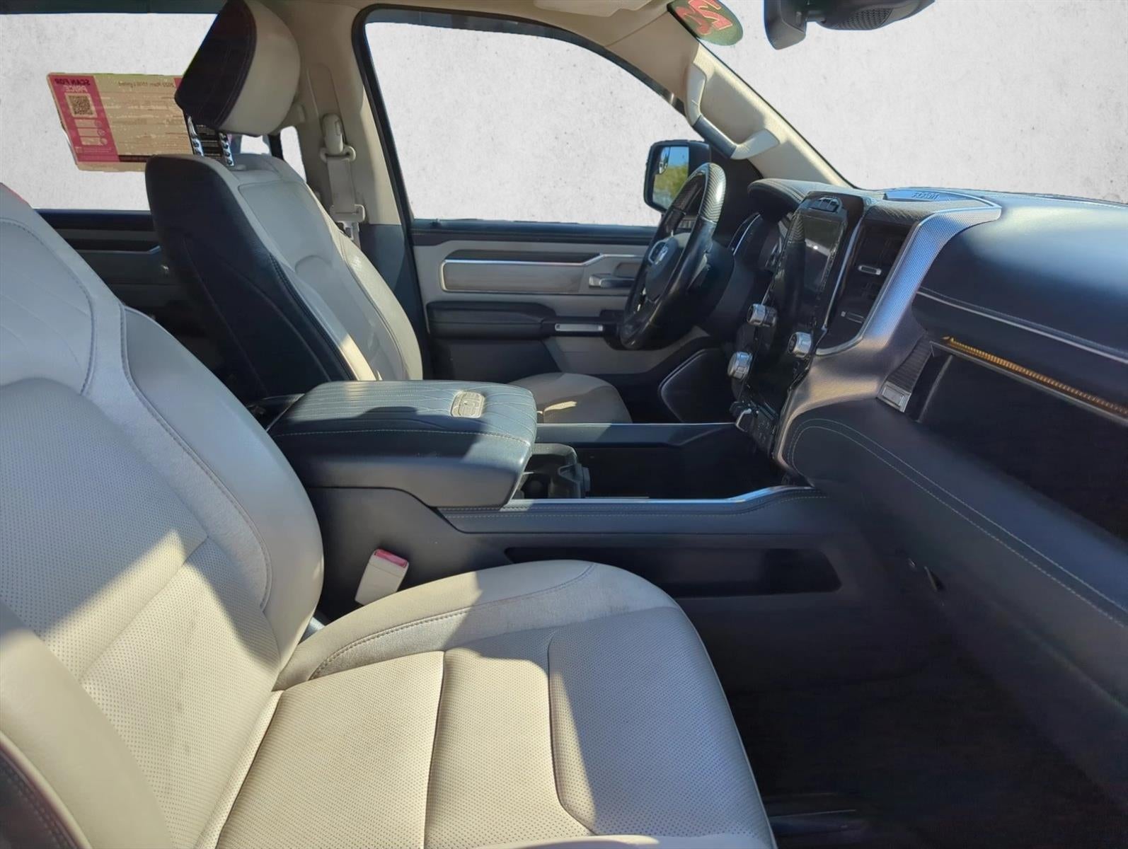 2022 RAM 1500 Limited 4x4 Crew Cab 5'7" Box