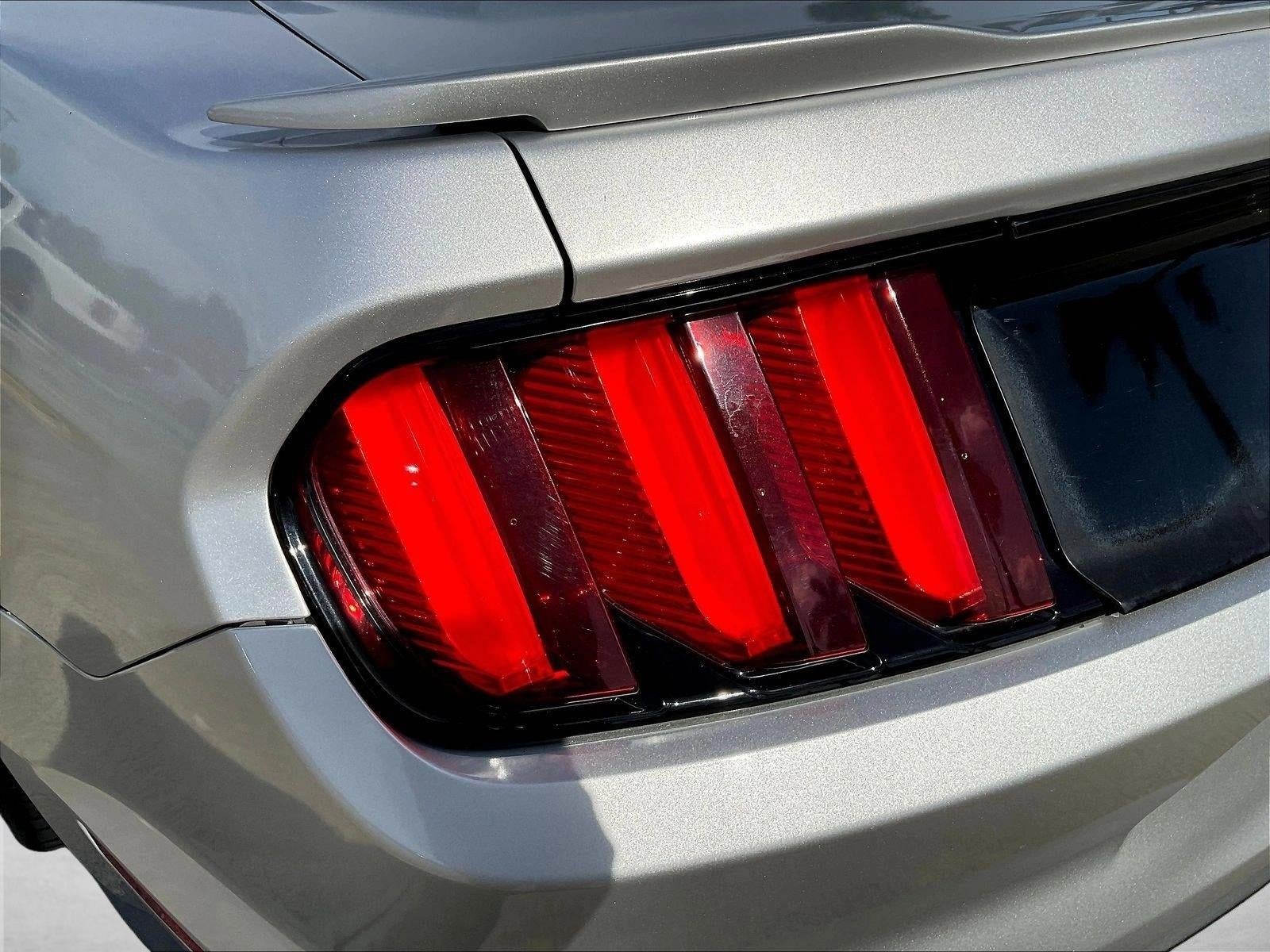 2016 Ford Mustang 2dr Fastback GT Premium