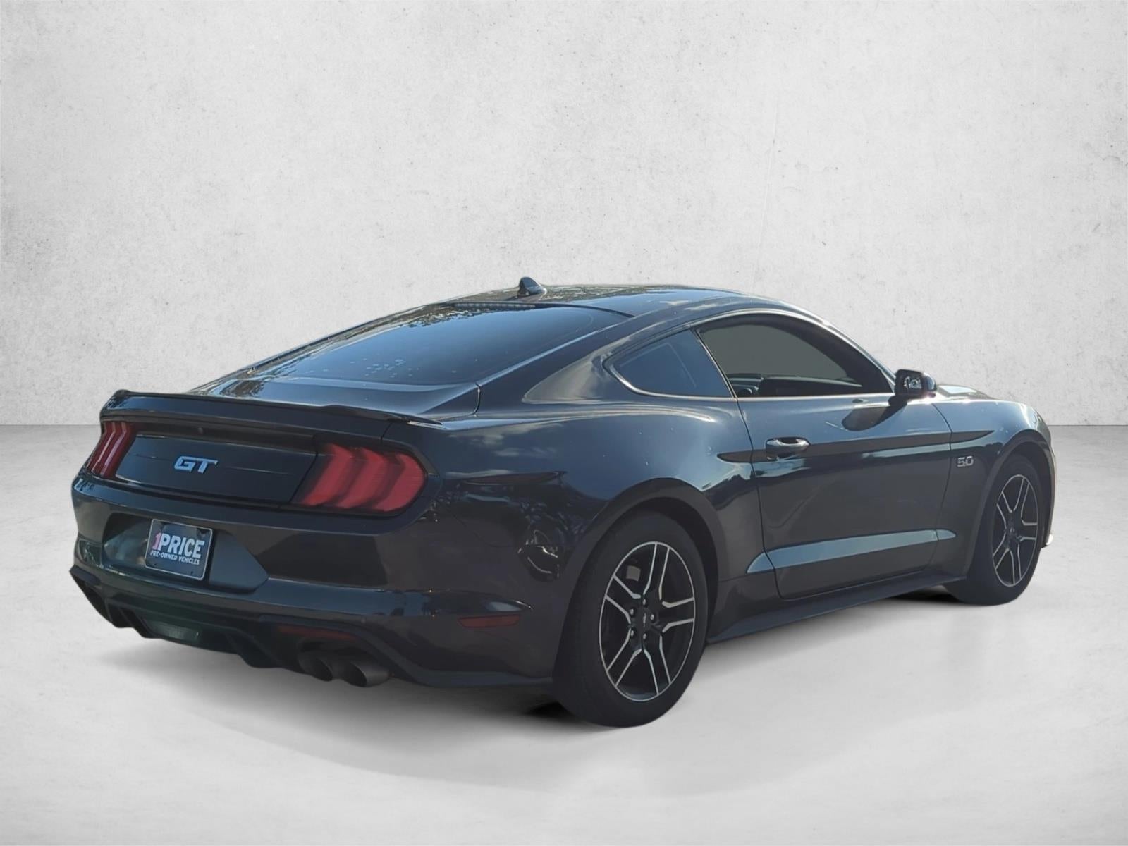 2022 Ford Mustang GT Premium Fastback
