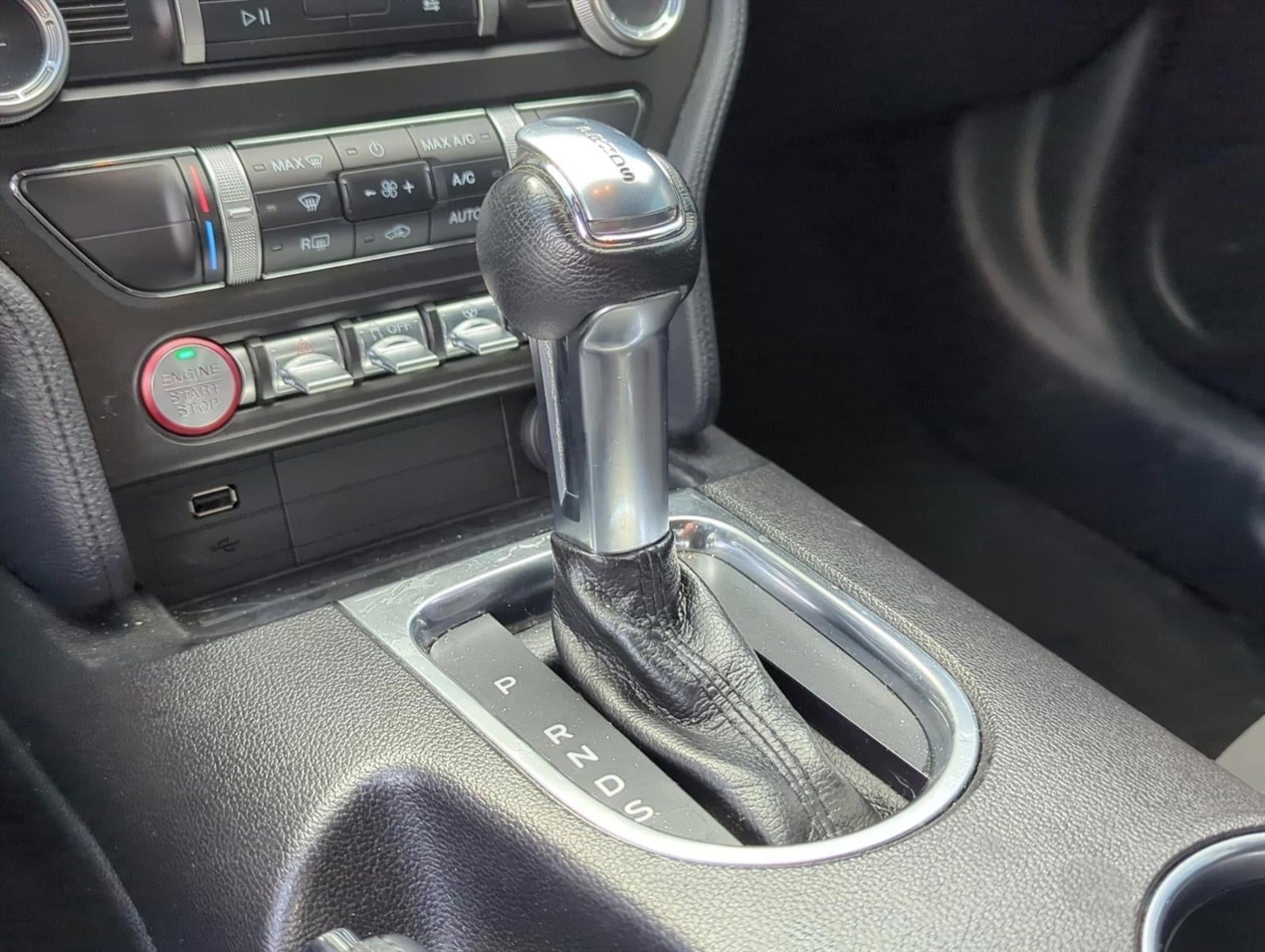2020 Ford Mustang EcoBoost Fastback