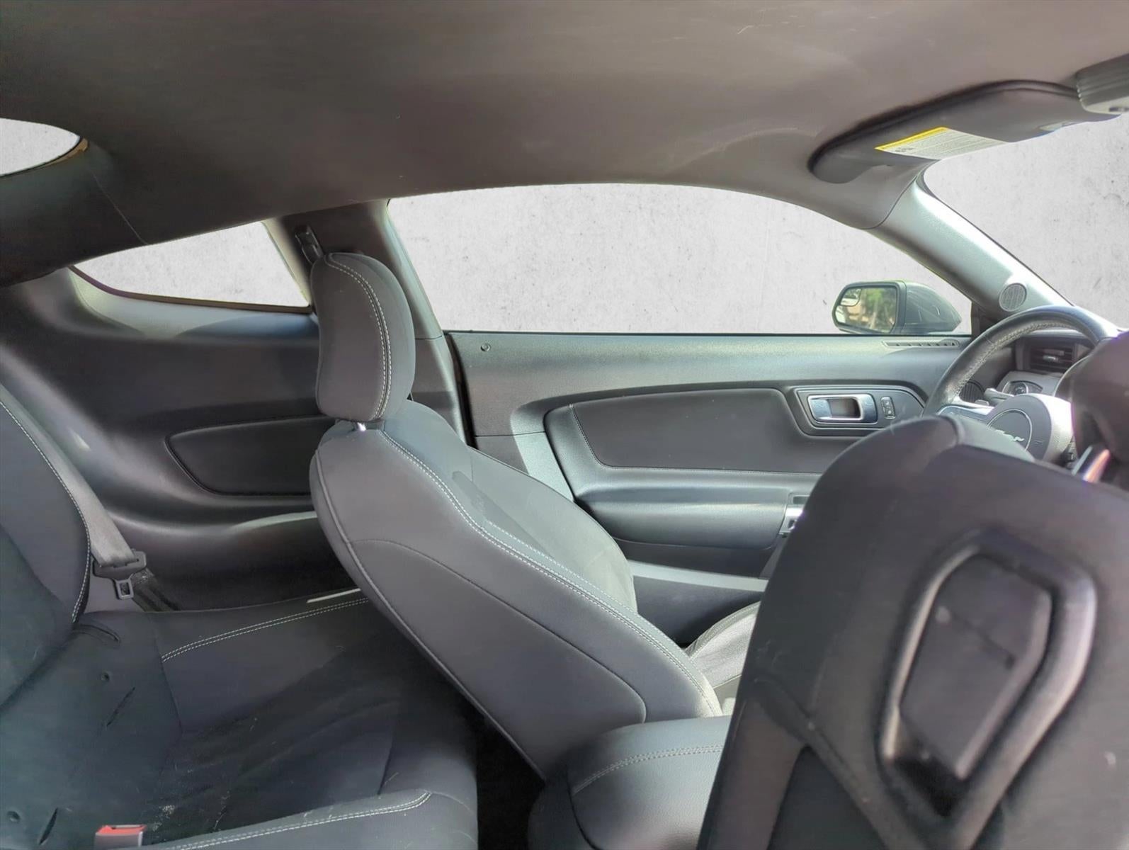 2020 Ford Mustang EcoBoost Fastback