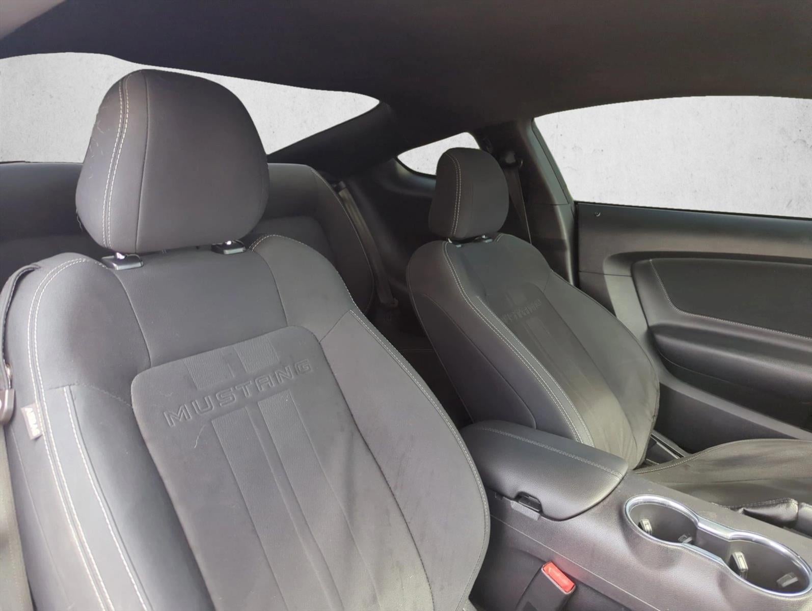 2020 Ford Mustang EcoBoost Fastback