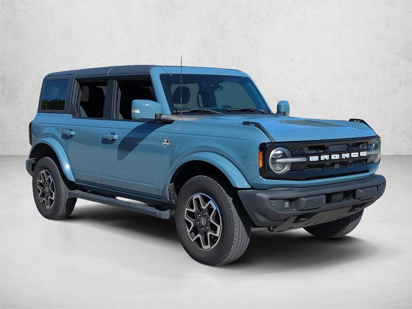 2023 Ford Bronco Outer Banks 4 Door 4x4