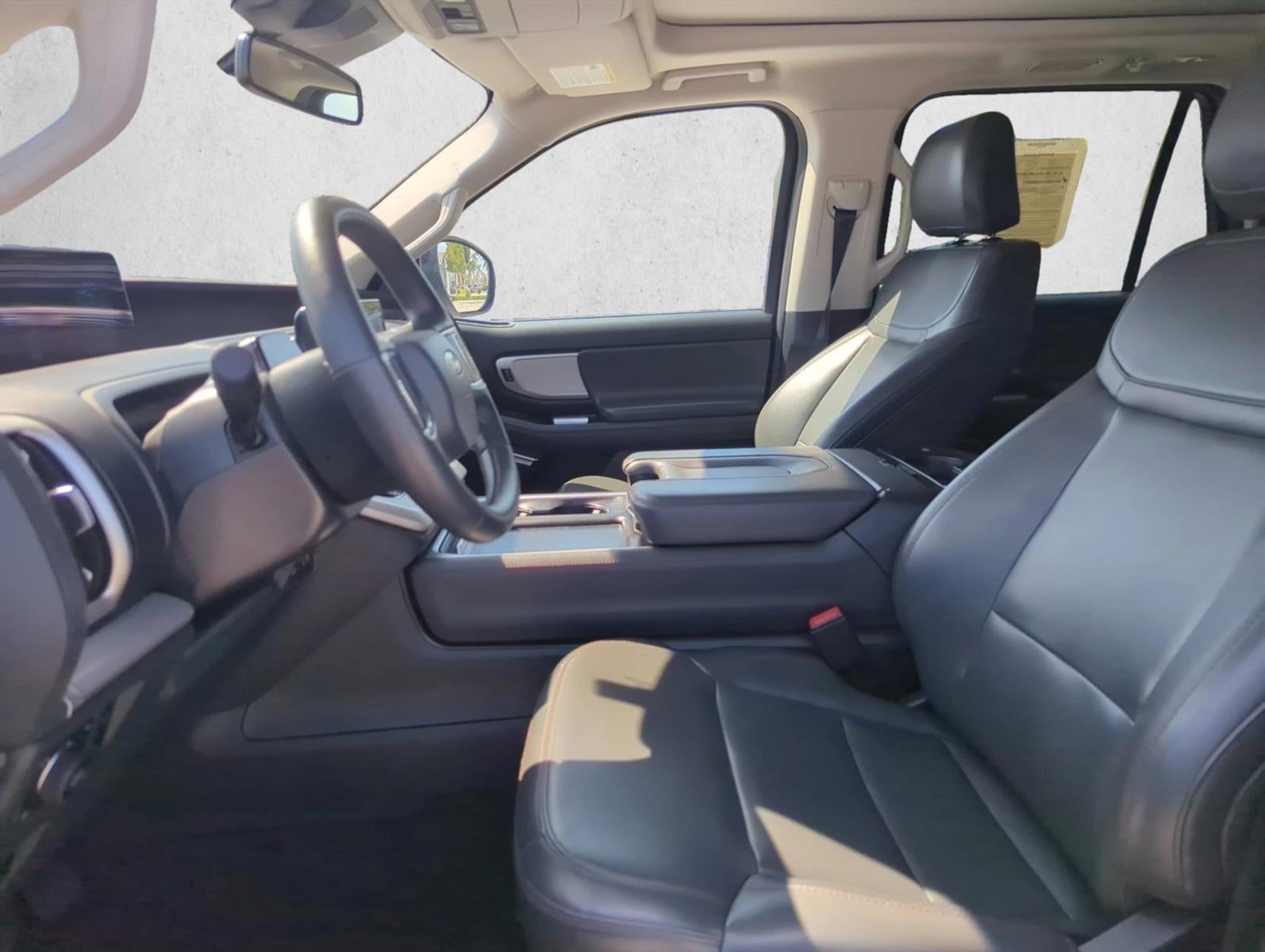 2025 Ford Expedition Active 4x4