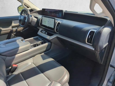 2025 Ford Expedition Active 4x4