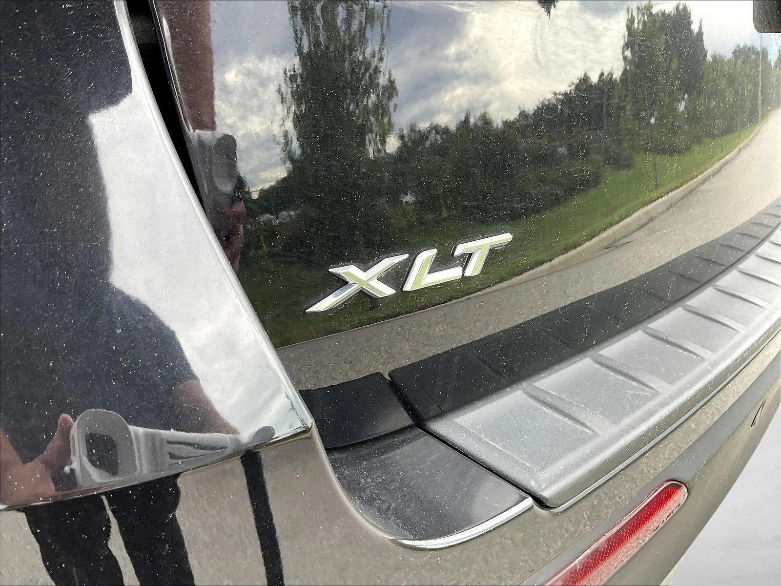 2023 Ford Explorer XLT RWD