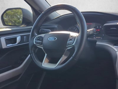 2023 Ford Explorer XLT RWD