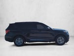 2023 Ford Explorer XLT RWD