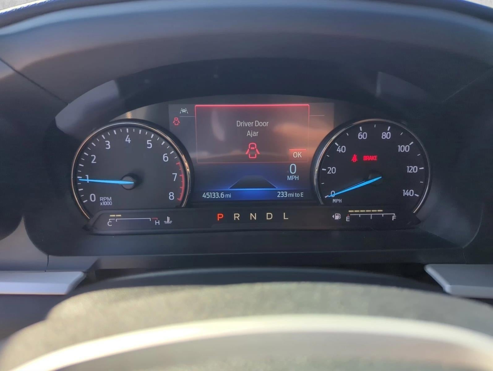 2023 Ford Explorer XLT RWD