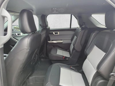 2023 Ford Explorer XLT RWD