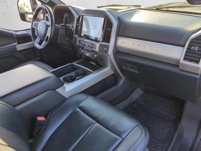 2022 Ford Super Duty F-250 SRW LARIAT 4WD Crew Cab 6.75' Box