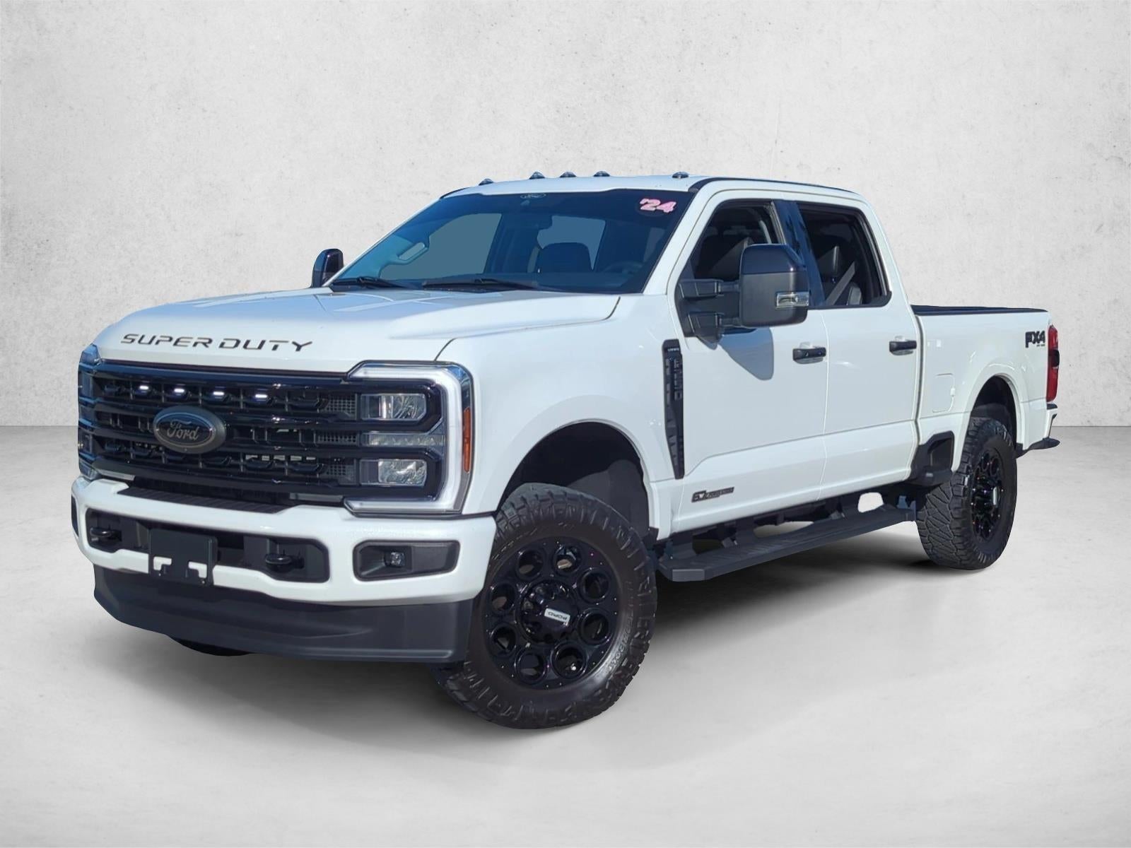 2024 Ford Super Duty F-250 SRW LARIAT 4WD Crew Cab 6.75' Box