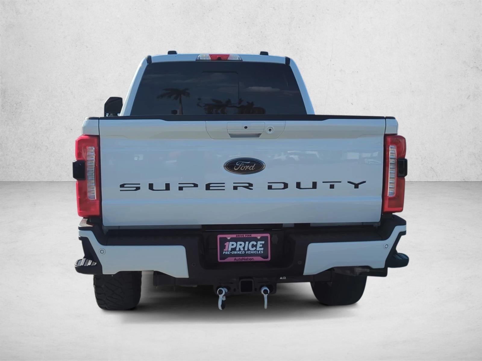 2024 Ford Super Duty F-250 SRW LARIAT 4WD Crew Cab 6.75' Box