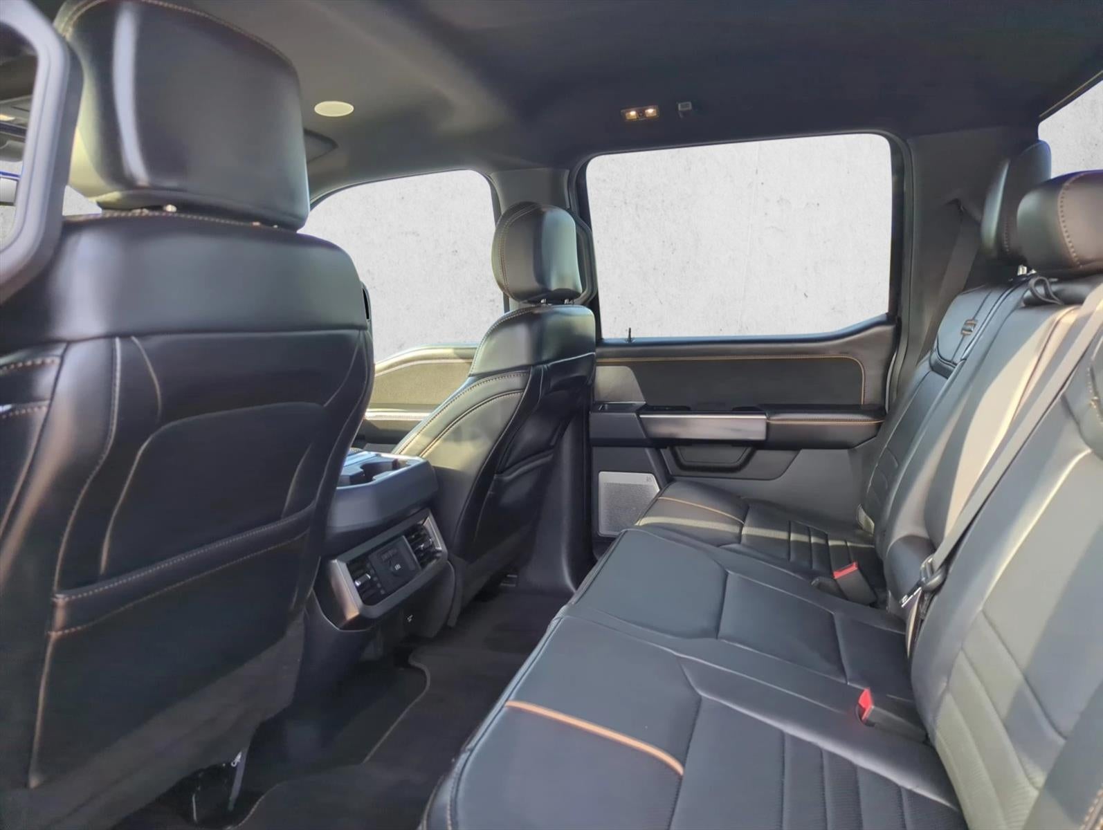 2024 Ford Super Duty F-350 SRW Platinum 4WD Crew Cab 6.75' Box