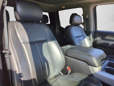 2020 Ford Super Duty F-450 DRW LARIAT 4WD Crew Cab 8' Box