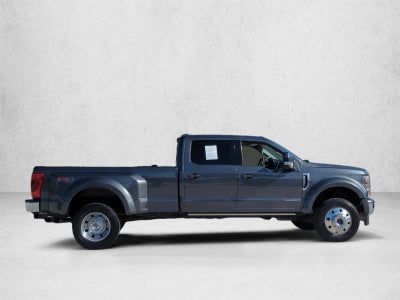 2020 Ford Super Duty F-450 DRW LARIAT 4WD Crew Cab 8' Box