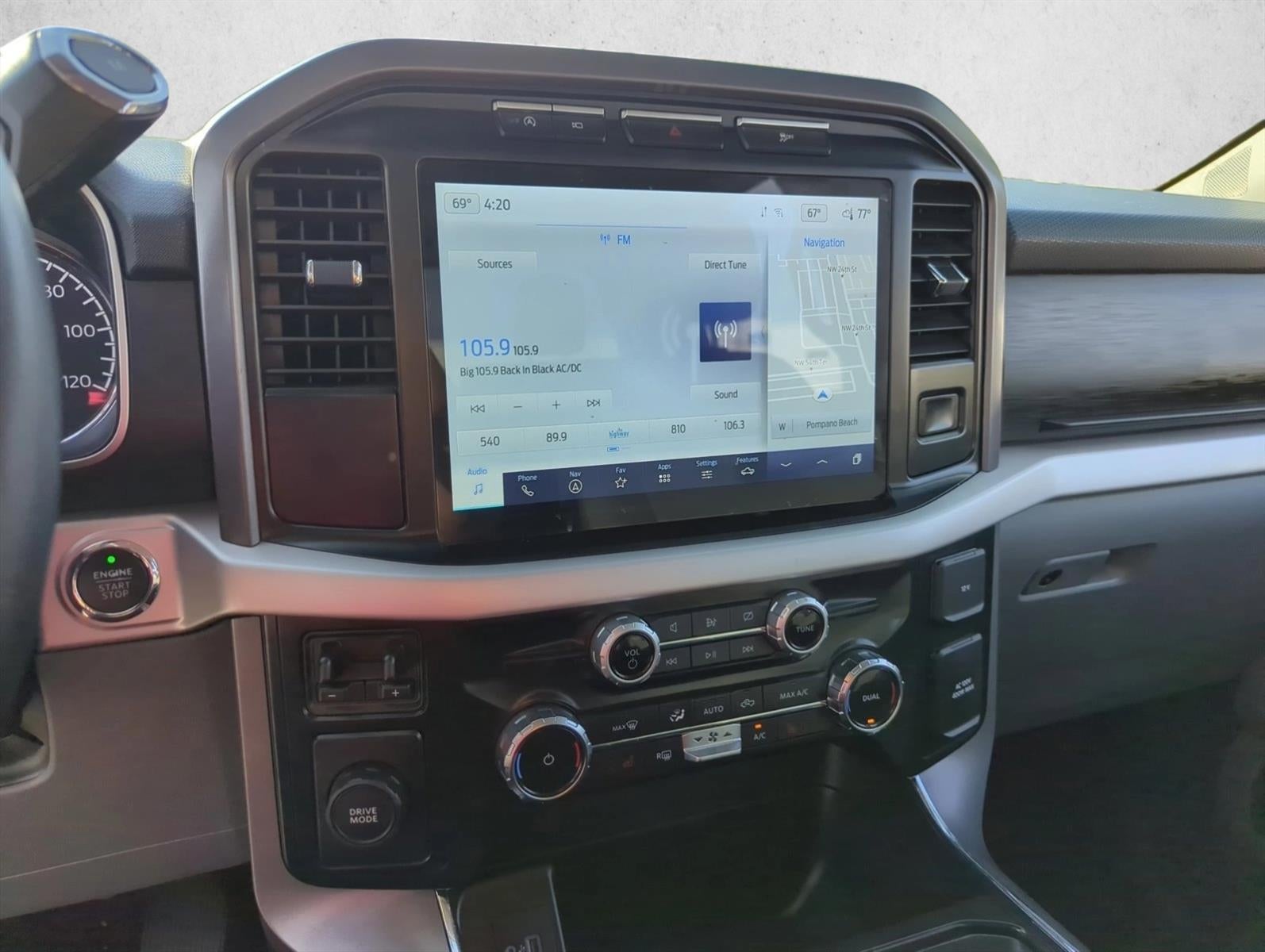 2023 Ford F-150 XLT 2WD SuperCrew 5.5' Box