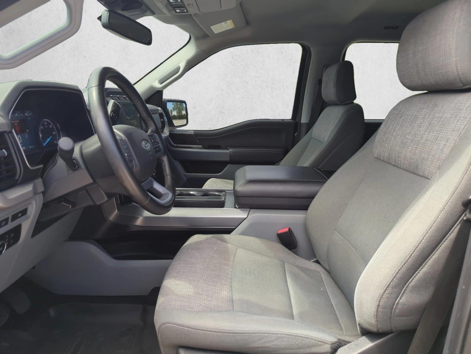 2023 Ford F-150 XLT 2WD SuperCrew 5.5' Box