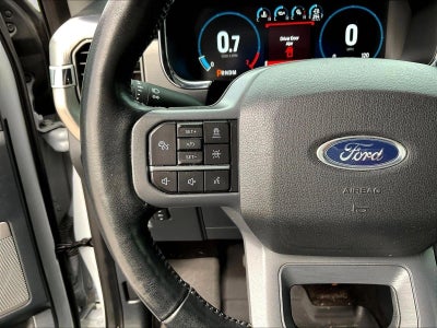 2022 Ford F-150 LARIAT 4WD SuperCrew 5.5' Box