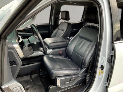 2022 Ford F-150 LARIAT 4WD SuperCrew 5.5' Box