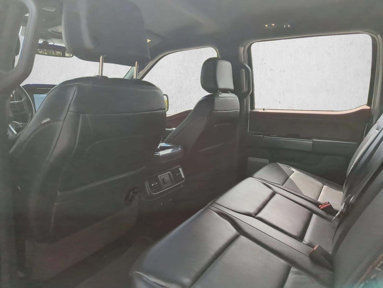 2023 Ford F-150 LARIAT 4WD SuperCrew 5.5' Box