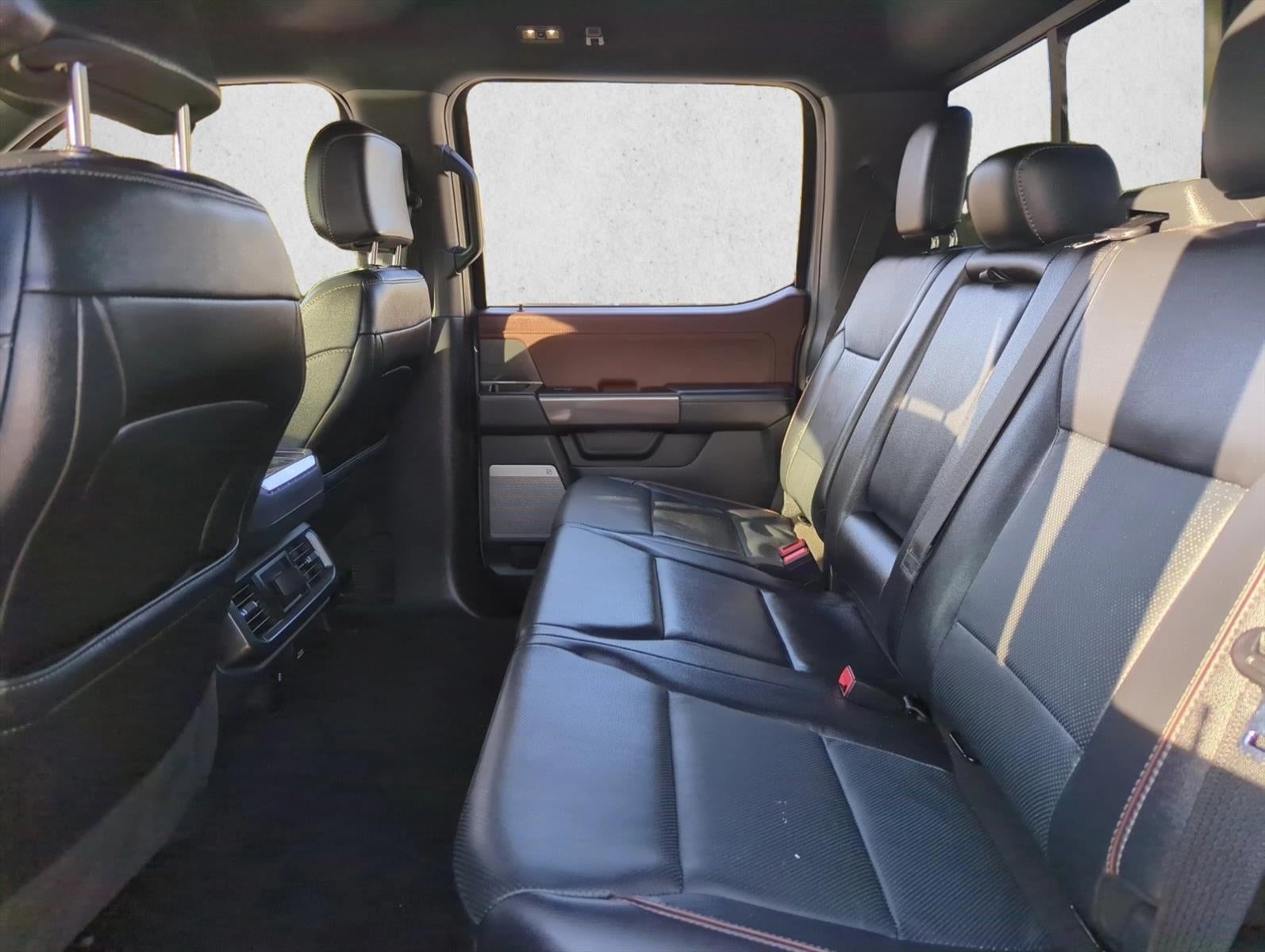 2023 Ford F-150 LARIAT 4WD SuperCrew 5.5' Box