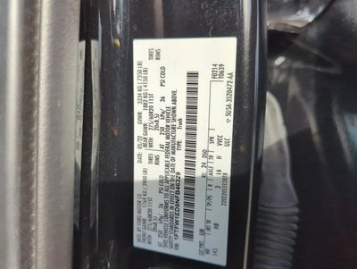 2022 Ford F-150 LARIAT 4WD SuperCrew 5.5' Box