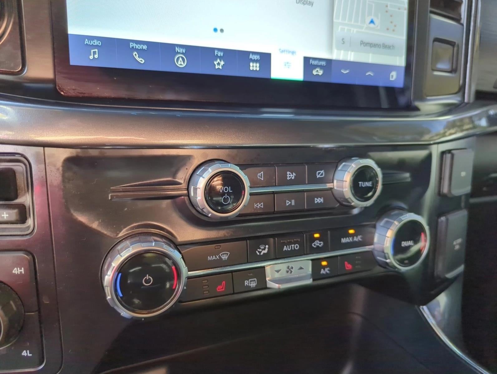 2023 Ford F-150 XLT 4WD SuperCrew 5.5' Box