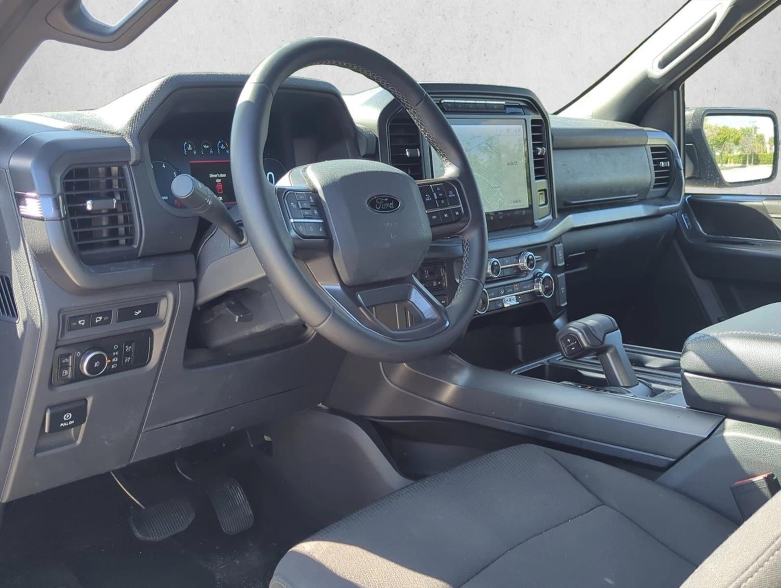 2024 Ford F-150 XLT 4WD SuperCrew 5.5' Box