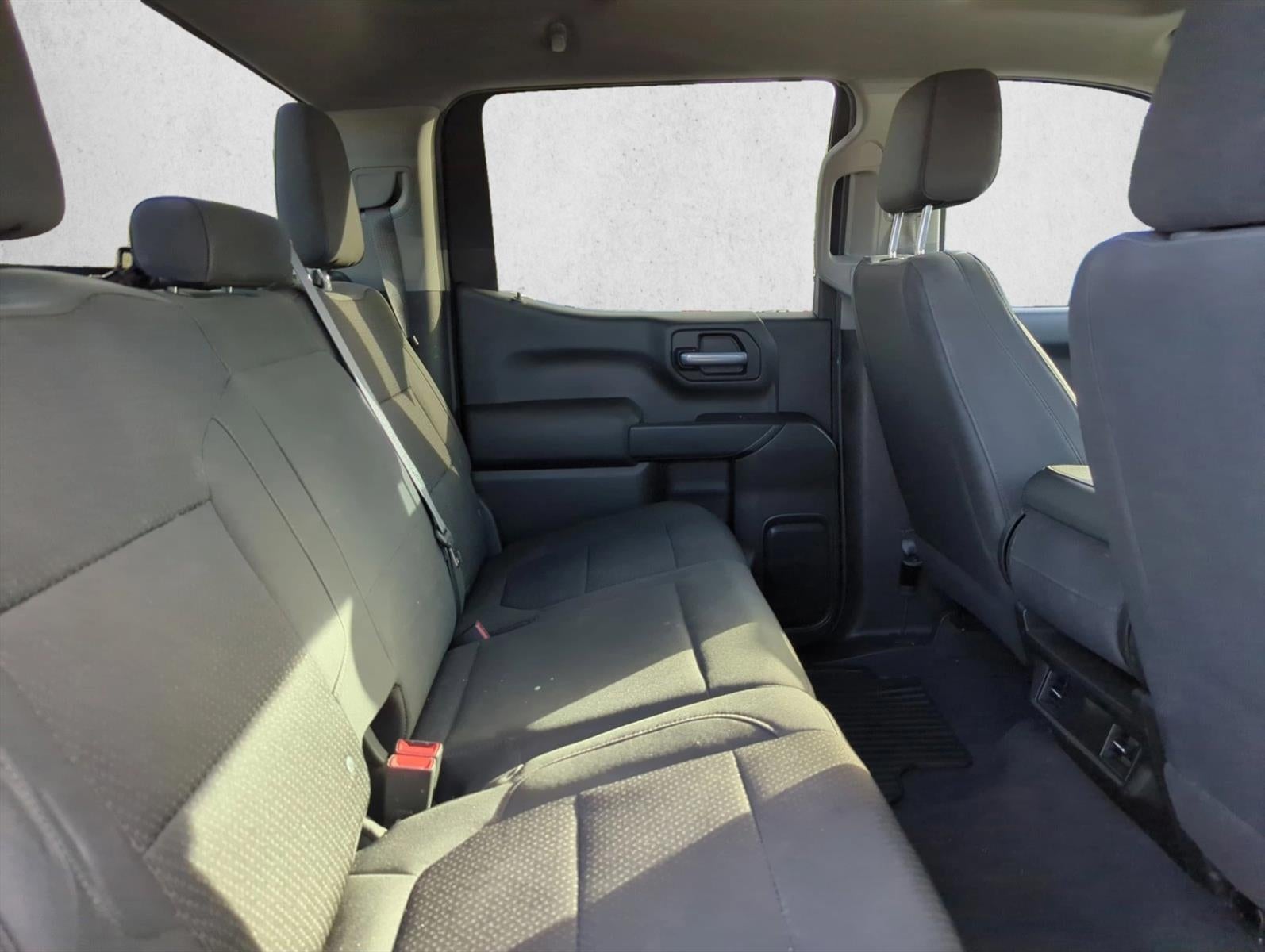 2020 Chevrolet Silverado 1500 Crew Cab Short Box 2-Wheel Drive Custom