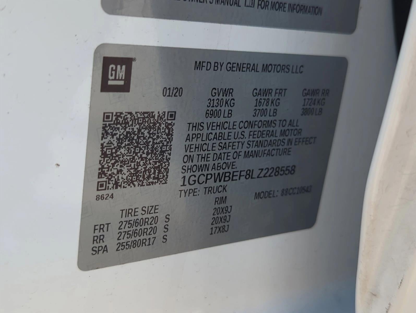 2020 Chevrolet Silverado 1500 Crew Cab Short Box 2-Wheel Drive Custom