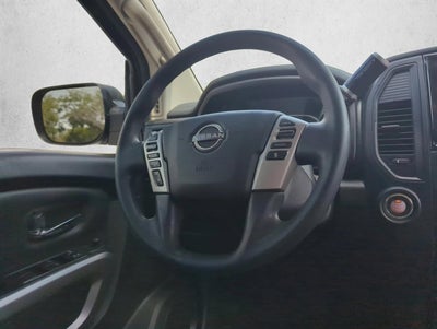2024 Nissan Titan 4x2 Crew Cab SV
