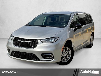 2024 Chrysler Pacifica Touring L FWD